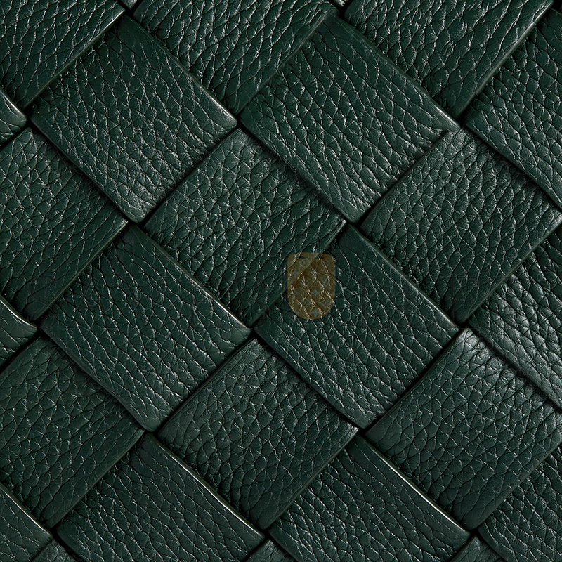 b0tt*ga Ven*ta large diago 815796v4fv13123 (32*21.5*5cm)